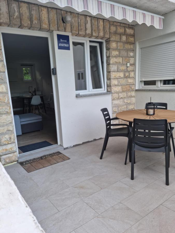 Ivaana Apartman Banjol Kültér fotó