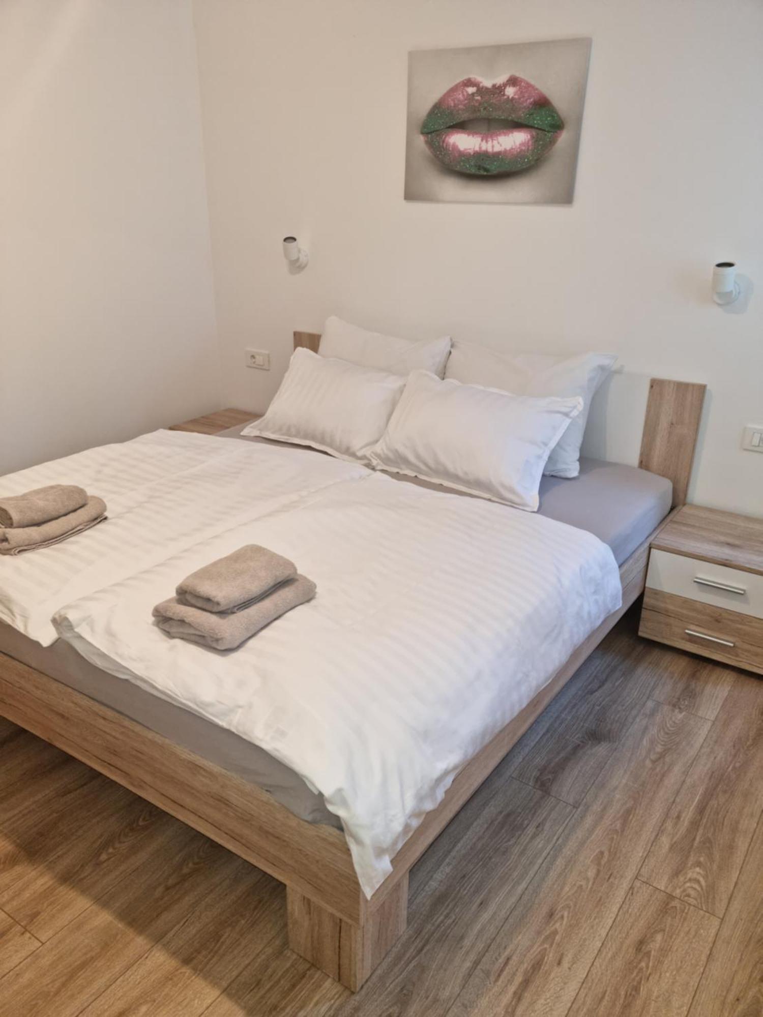 Ivaana Apartman Banjol Kültér fotó